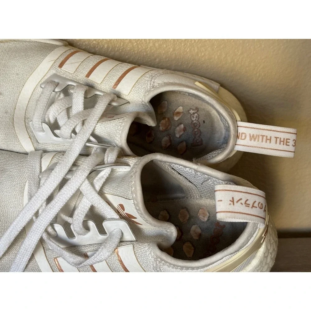 Adidas Boost Women's 9.5 White Rose Gold Stripes Sneakers‎ Shoes Activewear READ